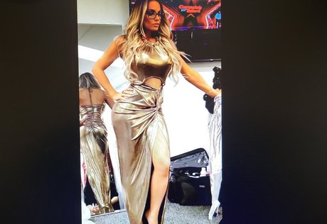 cowgirl alternative uniquementfans nu chaud images