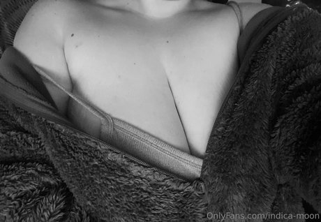 indica moon actrice xxx image