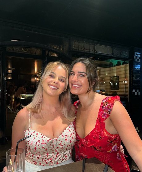 Jasmine Ramage star du porno chaude img