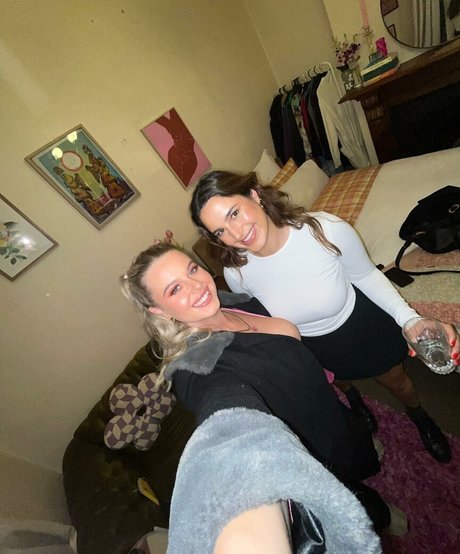 Jasmine Ramage modèle porno image