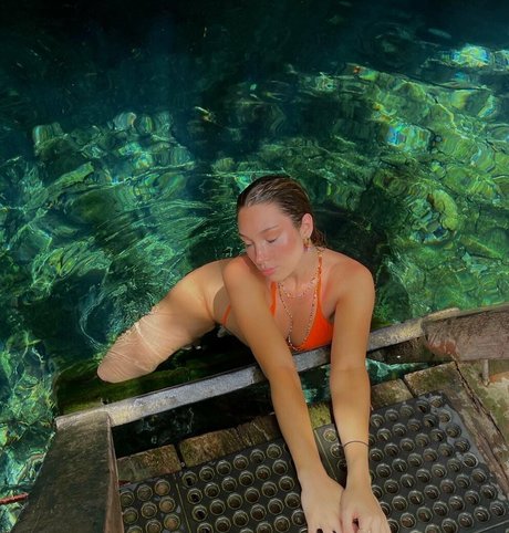 Victoria Lynn Myers étoile érotique galeries