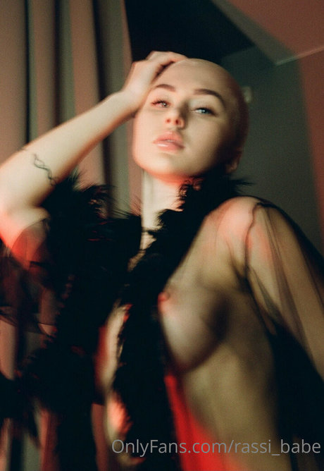 ohmy luna haut de star du porno image