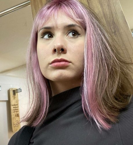 Julia K Barni actrice de grande qualité collection