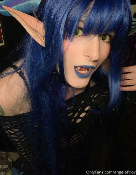 angeloftroy modèle joli photo