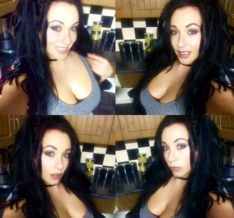 Kelly Louise Sheridan actrice de nus des photos