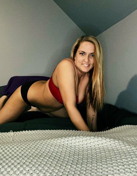 lynnava belle actrice galerie