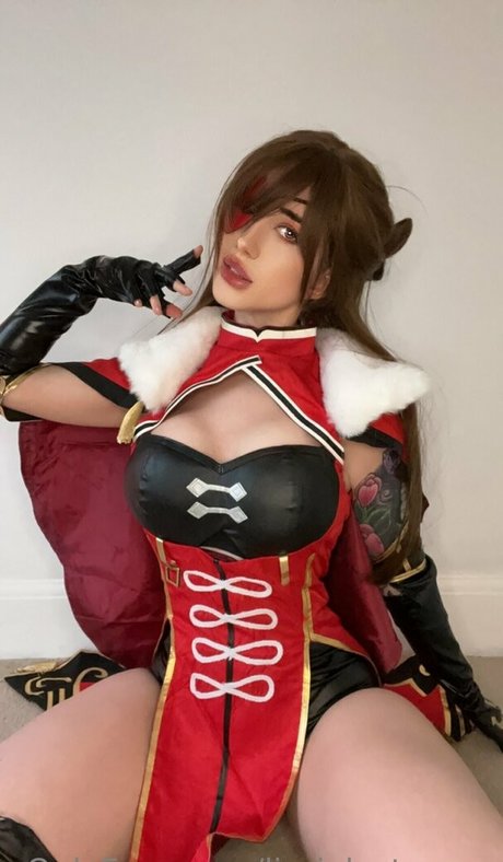 Lizzie Le Strange star du porno en haute qualité collection