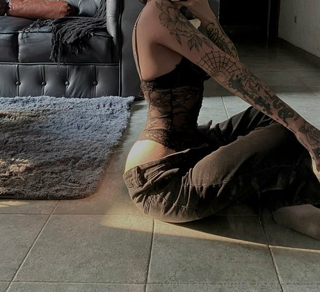 a lexa sabina modèle artistique images