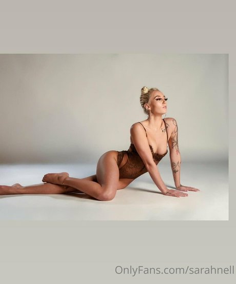 sarahnell modèle xxx photo