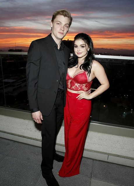 Ariel Winter xxx étoile archive