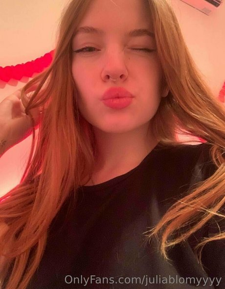 juliablomyyyy top star galerie