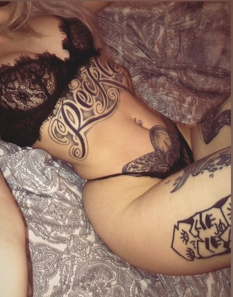 kaz400 actrice de grande qualité des photos