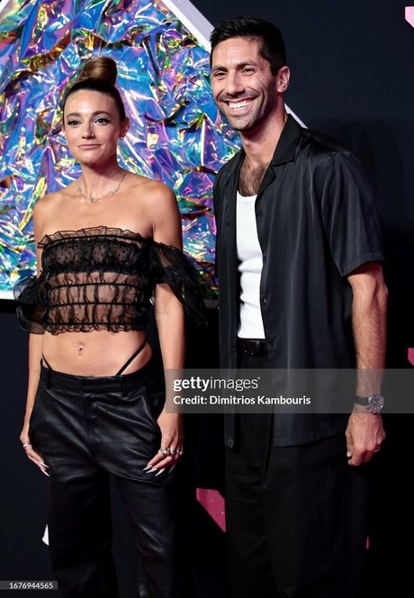 Laura Perlongo étoile parfaite galerie