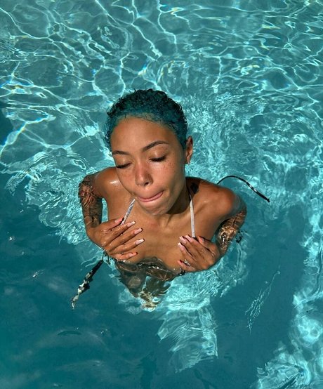 Coi Leray star du porno de haute qualité photo