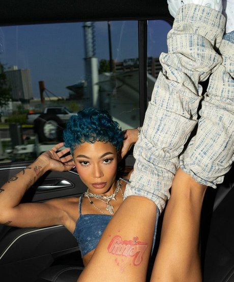 Coi Leray modèle pornographique archive