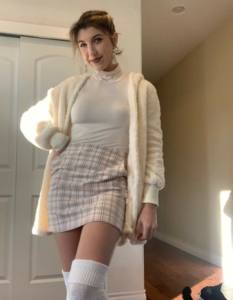 FrivolousFox ASMR étoile hd galerie