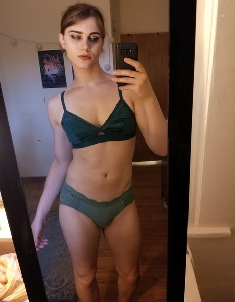 ayyy vuh modèle pornographique galerie