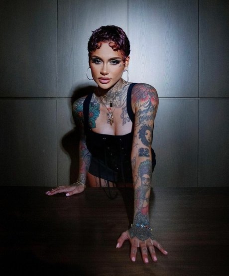 Kehlani étoile de l'art images