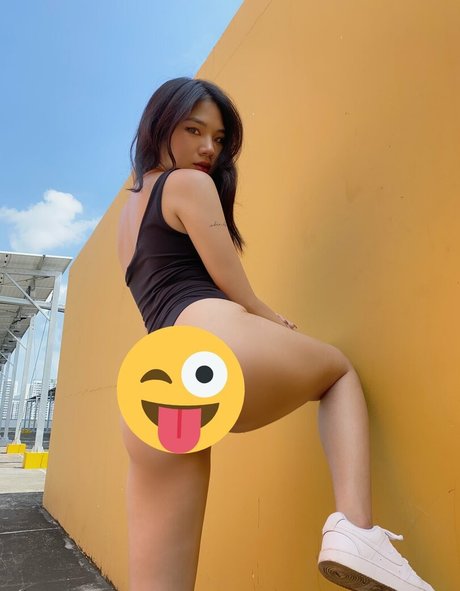 Thanh Nhen jolie star du porno collection