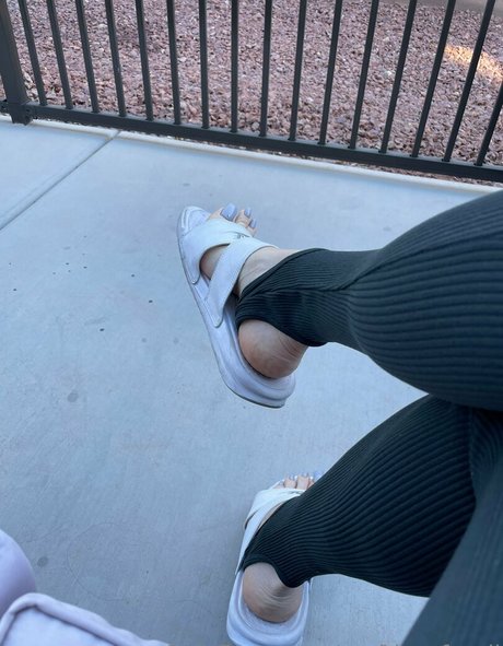 goddessfendi étoile hd des photos