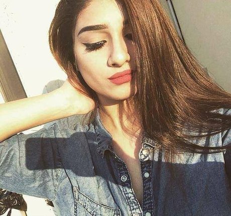 Alishba Sheikh star du porno gratuit images