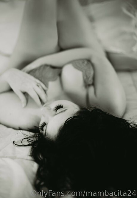 mambacita24 actrice parfaite archive