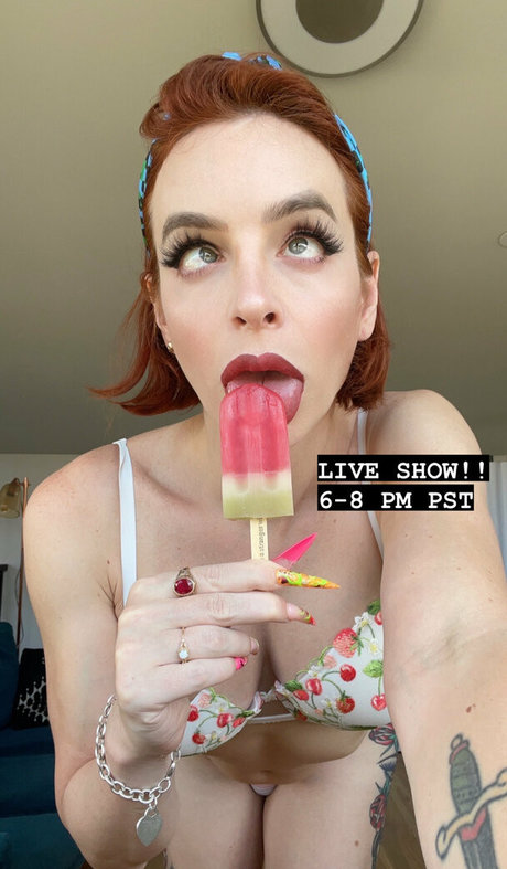 janieblade actrice de sexe archive