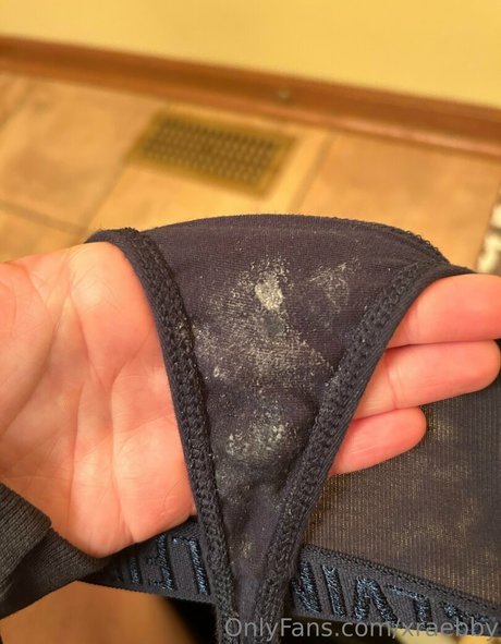 xraebby actrice xxx des photos