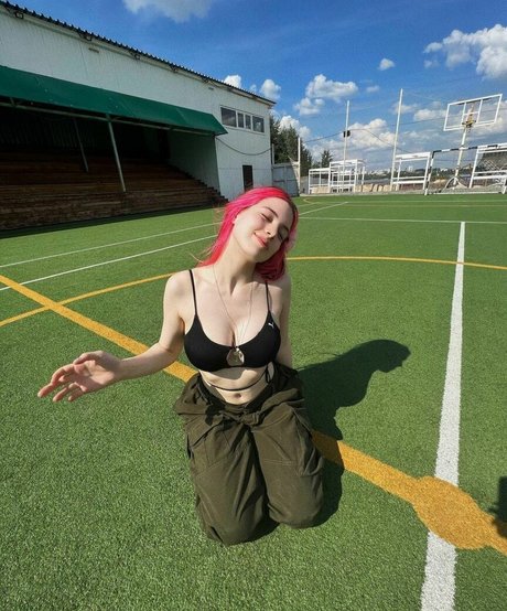 akyuliych modèle xxx img