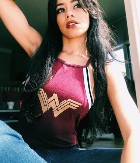 BlackKrystel modèle hd galerie