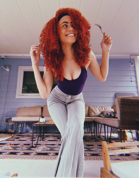 BlackKrystel sexe star galeries