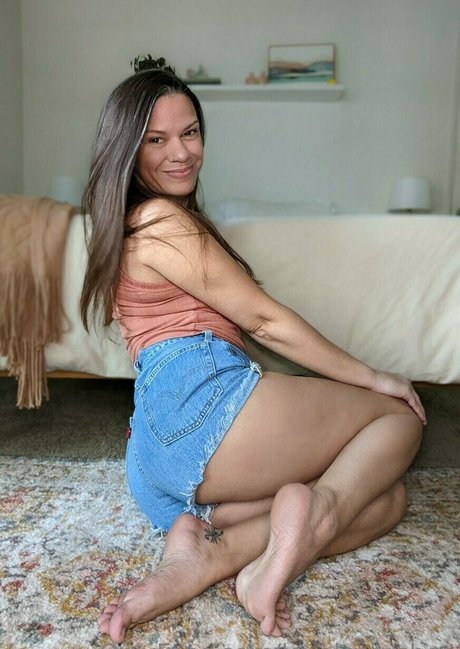 loveleearches actrice img