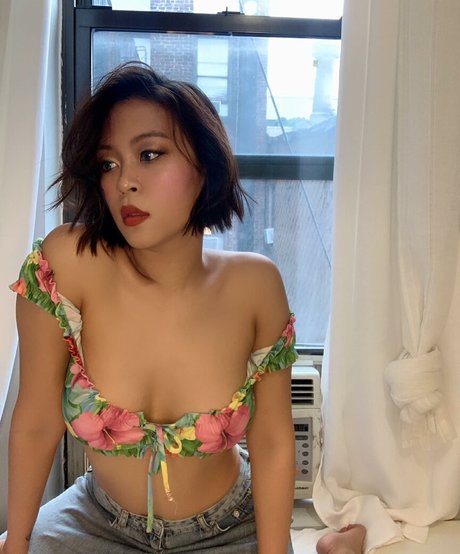 pacharita actrice pornographique photos