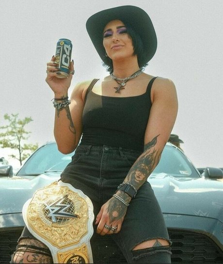 adolescente blonde onlyfans sexy sympa img