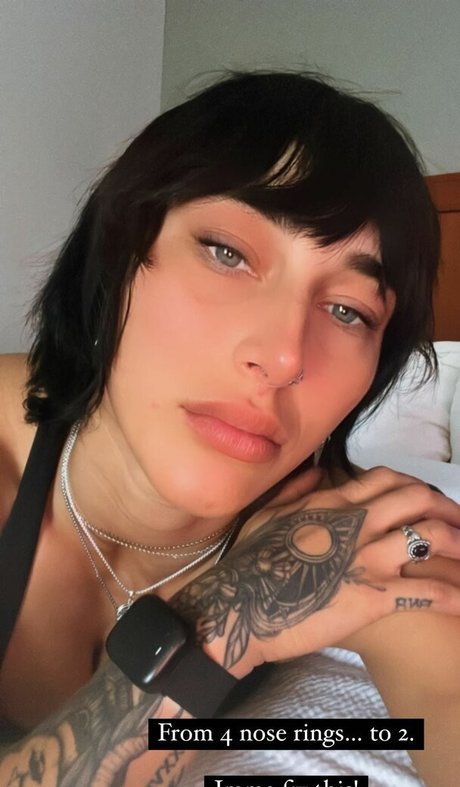 ado asiatique solo onlyfans beau pornographique photo