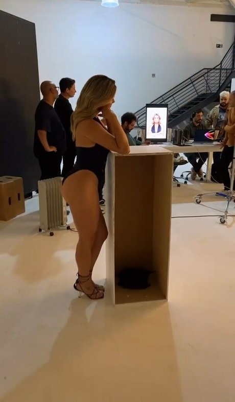 Flavia Alessandra jolie actrice images