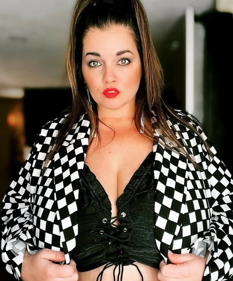 Jolene Mendez étoile gratuite img