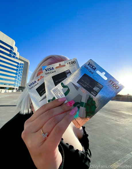 Nixxdee modèles nus galeries