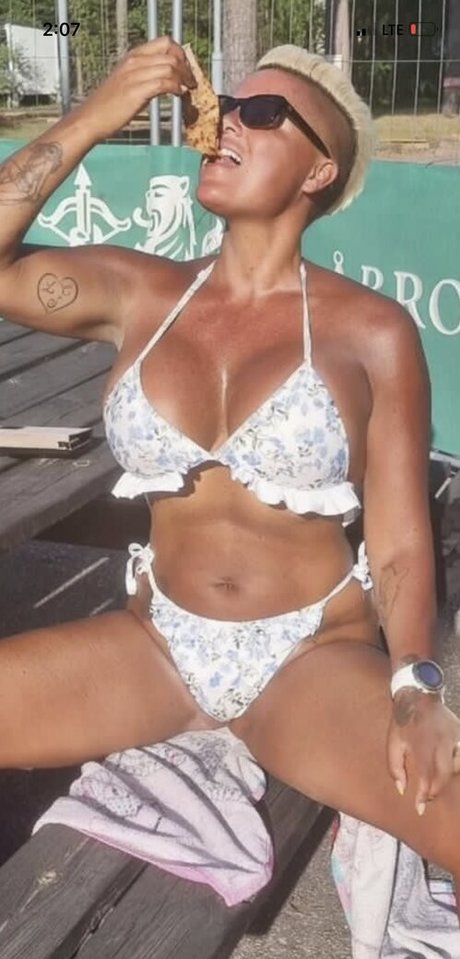 Carro Oberg étoile xxx photos