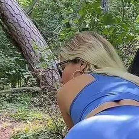 Greatmoongirl star du porno belle archive