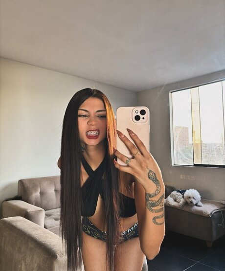 blonde naturelle onlyfans belle qualité image