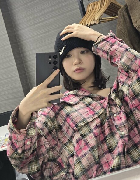 Kim Chaewon star du porno belle photos