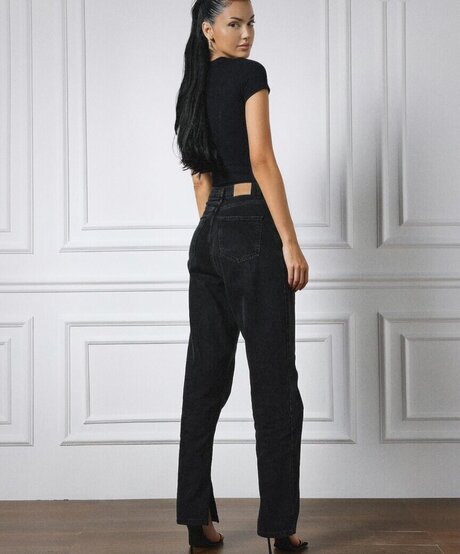 Enisa bukvic star du porno sexy galeries