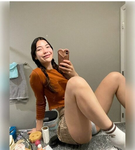 Ixchy star du porno en haute qualité des photos