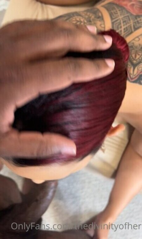 thedivinityofher modèle de sexe galerie