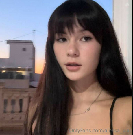 Aleksa sun belle étoile photo