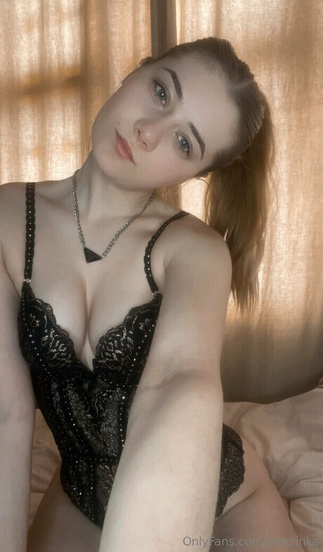 Nerolinka star du porno nue photos