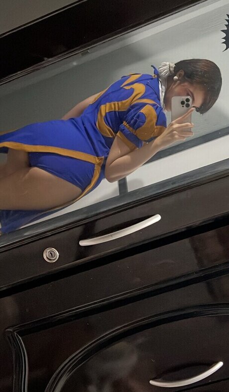 likeviolence_ actrice artistique galeries