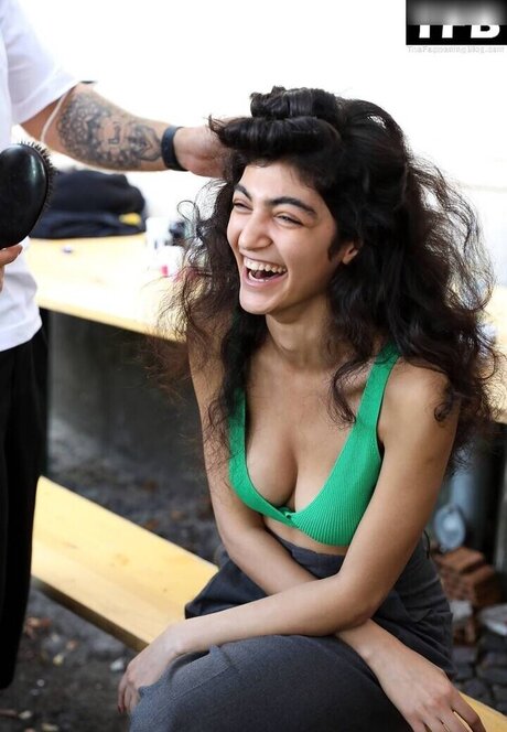 Soulin Omar star du porno chaude collection