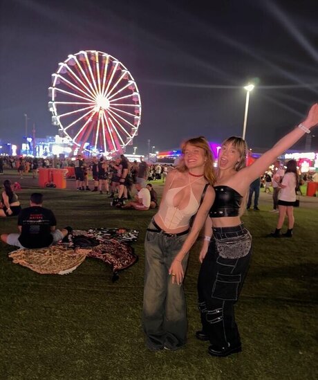 Liv Resenhas actrice pornographique galerie